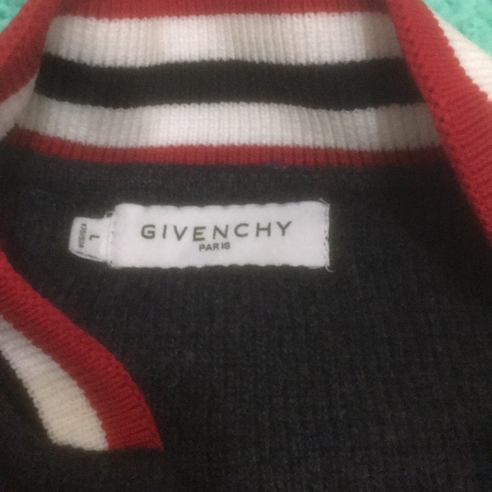 Givenchy wool “17 patch” Cardigan - Picture 2 of 7